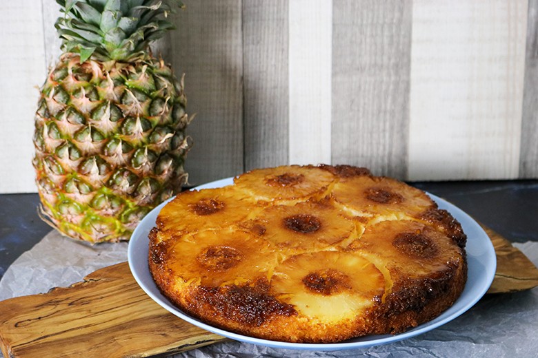 Ananaspudding mit Kokos