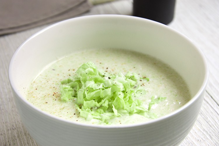 Cremesuppe mit Wirsingkohl