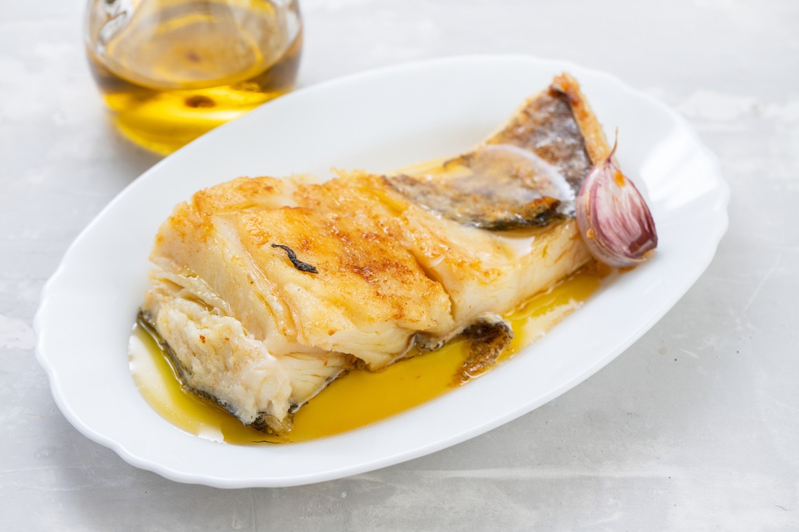 Gebratener Kabeljau mit Knoblauch