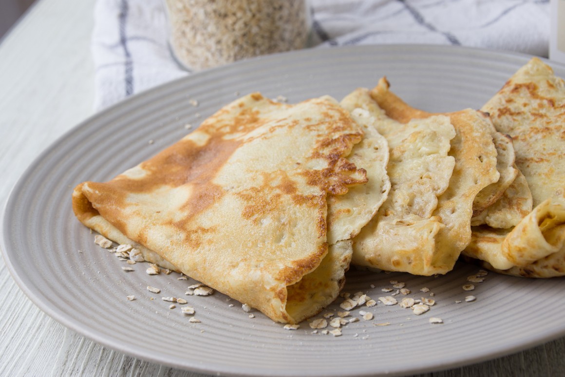 Haferpfannkuchen mit Fruchtjoghurt