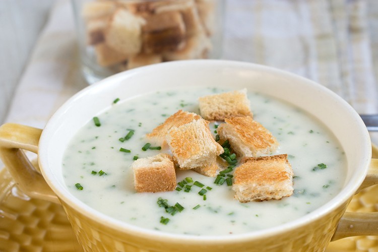 Kräuter-Sahnesuppe