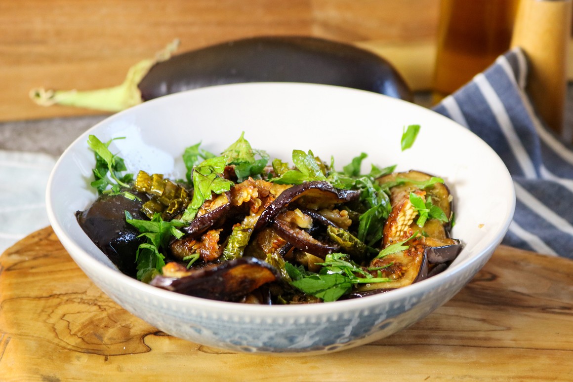 Auberginensalat mit Knoblauch - Rezept