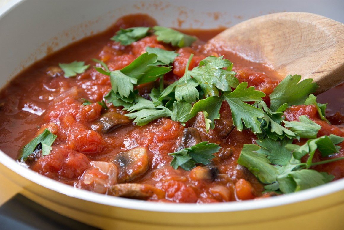 Tomatenragout mit Pilzen