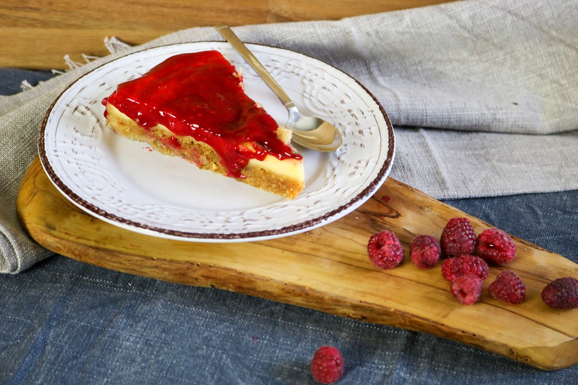 Cheesecake mit Himbeeren