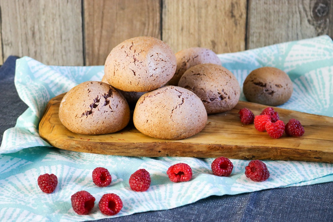 Himbeerbrötchen