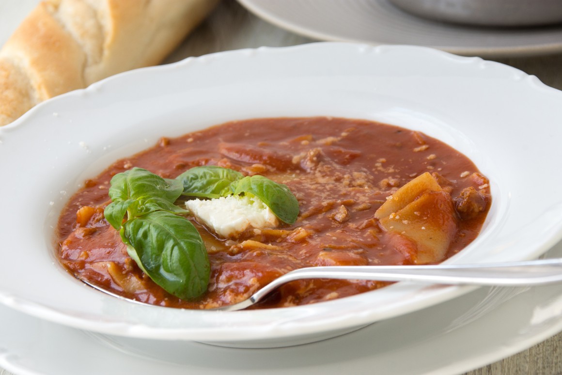 Lasagnesuppe mit Hackfleisch