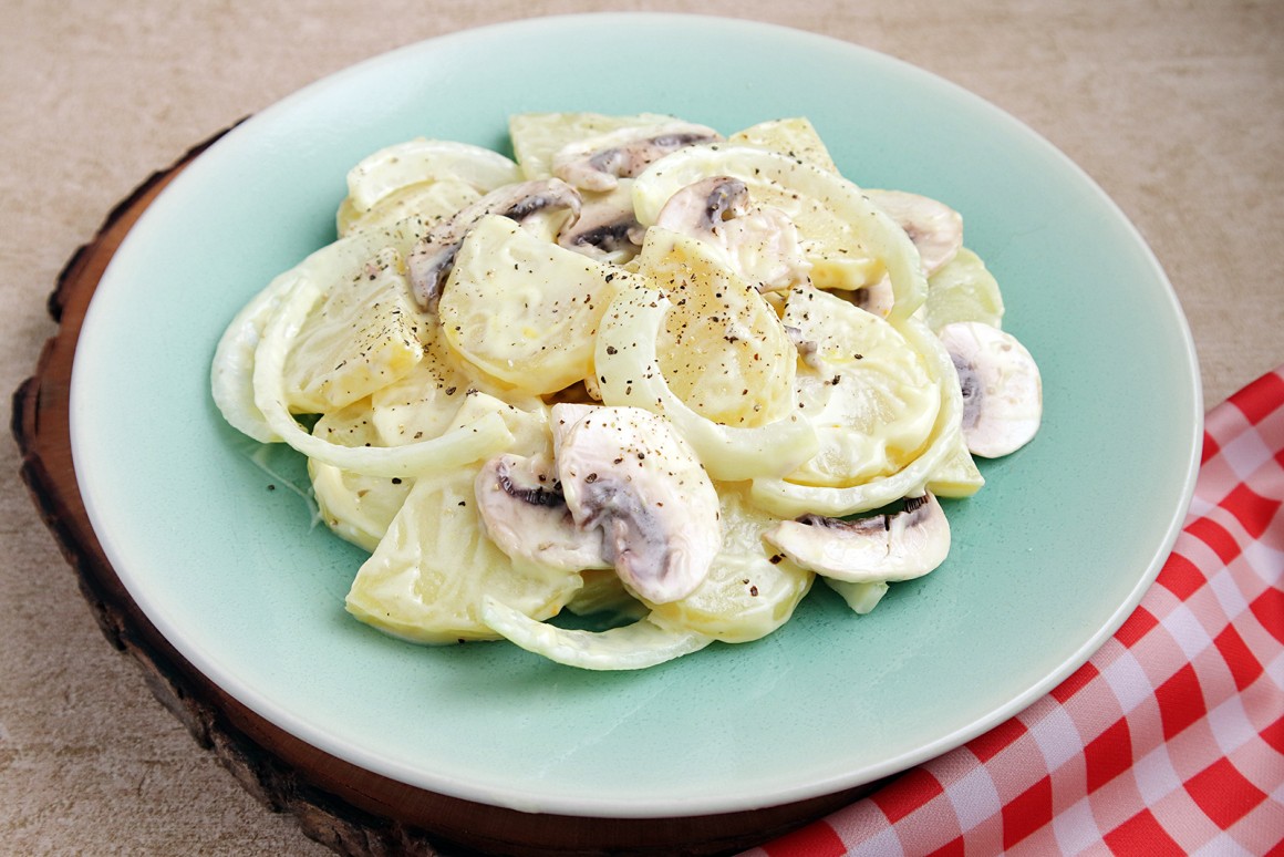 Kartoffelsalat mit Champignons - Rezept