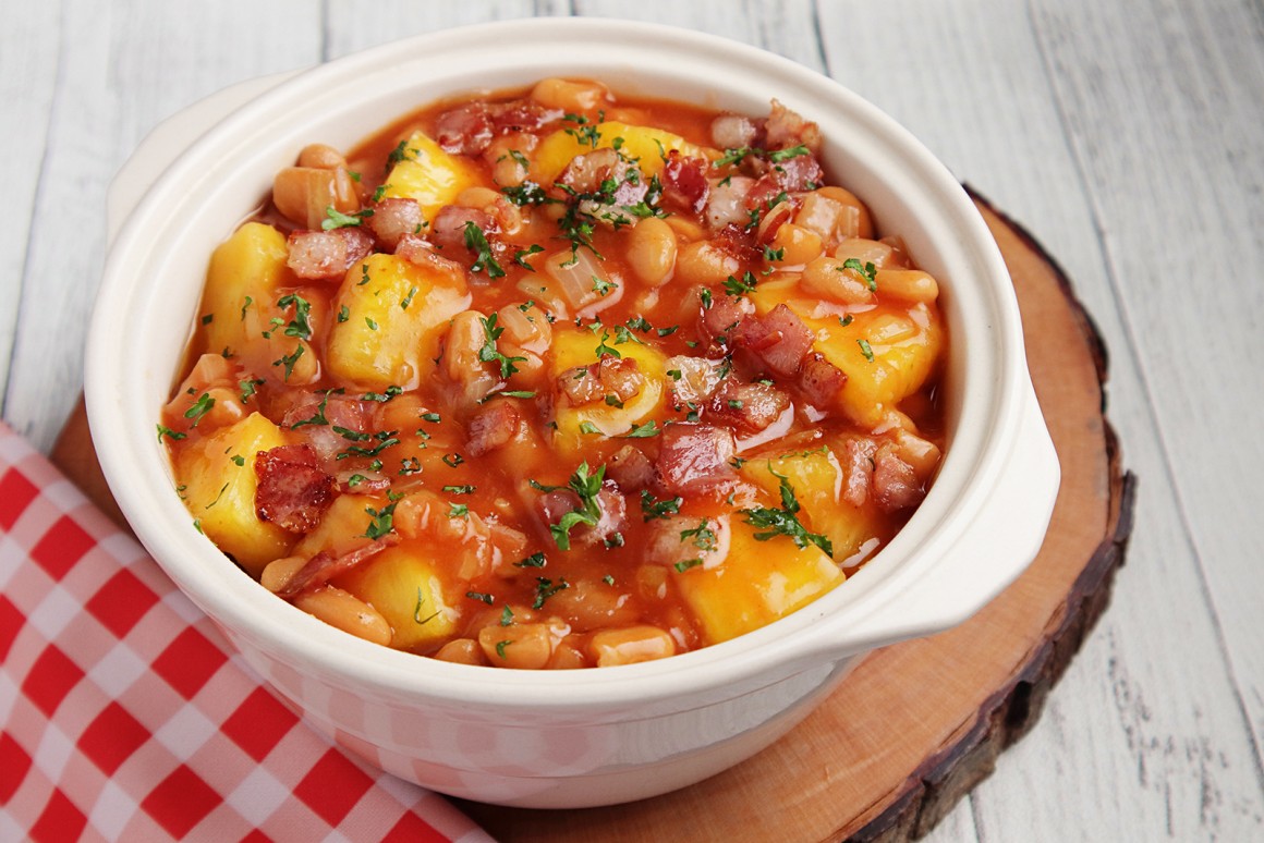Bohnentopf mit Ananas