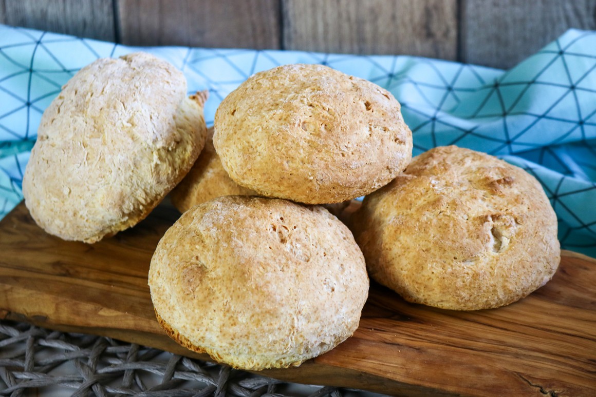 Luftige Kokosbrötchen