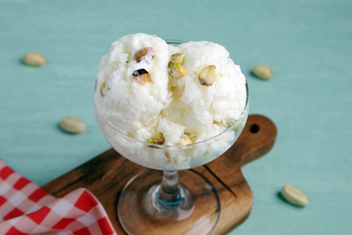 Knuspriges Mandel-Pistazien-Eis