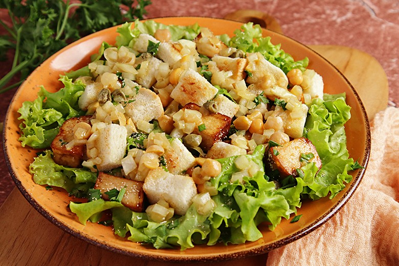 Veganer Caesar Salad