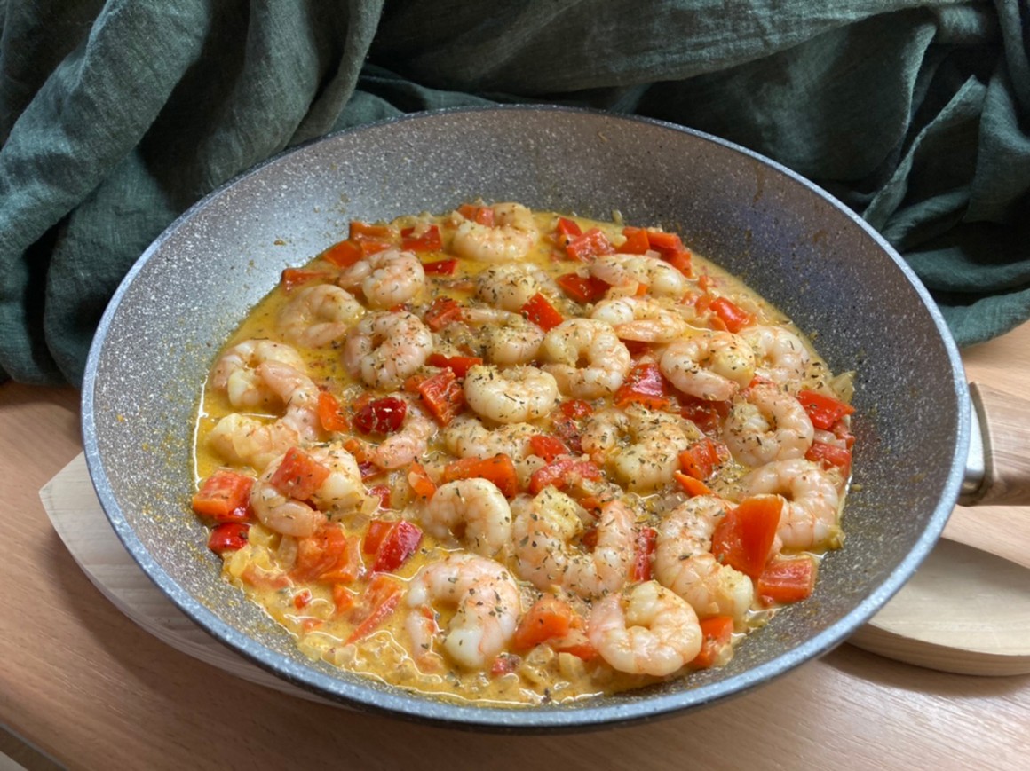 Paprikasauce mit Garnelen