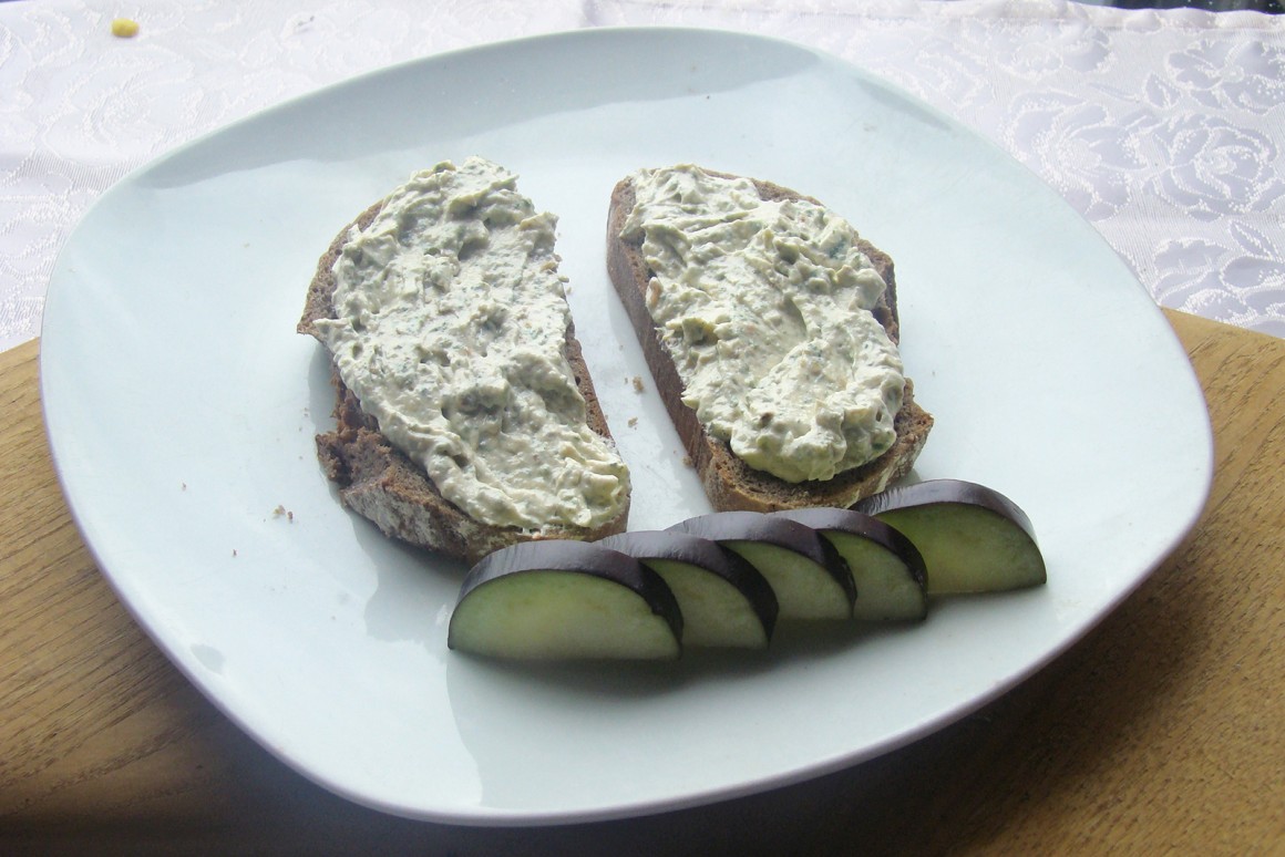 Auberginen-Feta-Creme