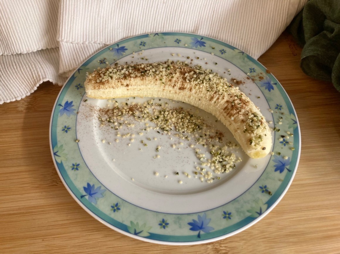 Einfaches rohes Bananendessert