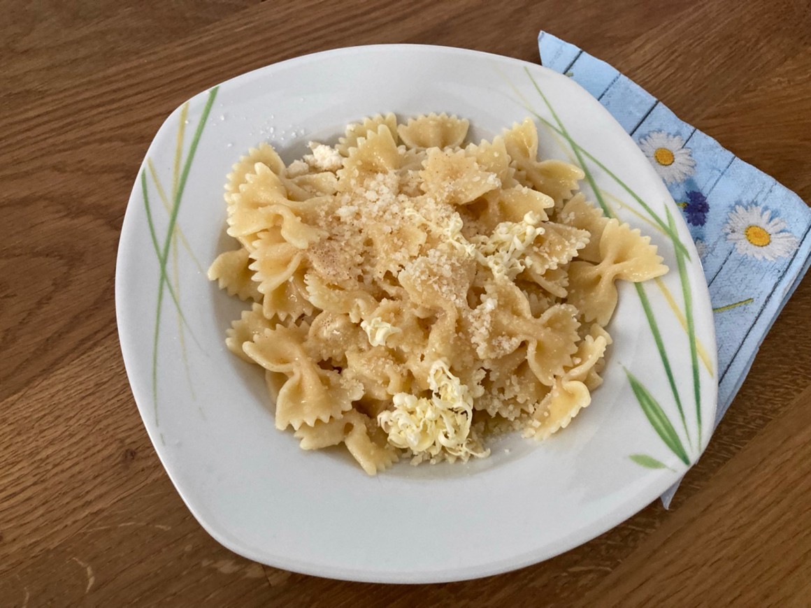 Nudeln mit Butter - Rezept