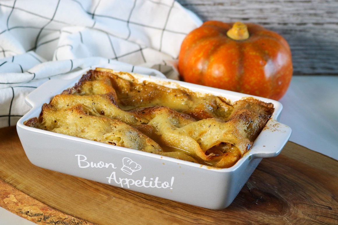 Kürbis-Lasagne mit Tomaten
