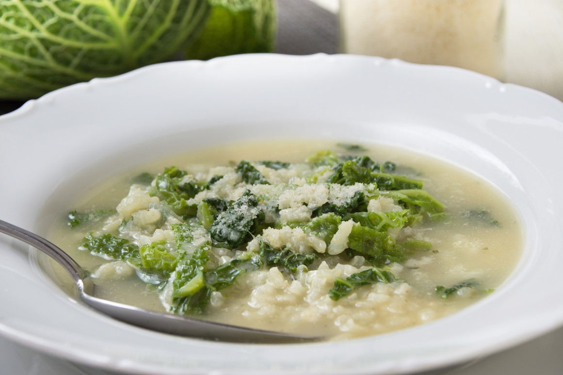 Reissuppe mit Wirsing