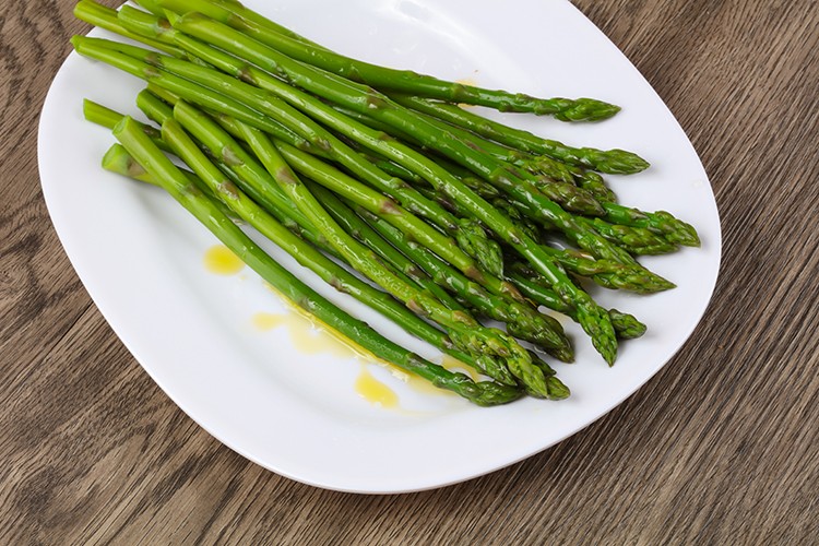Spargel mit Vinaigrette