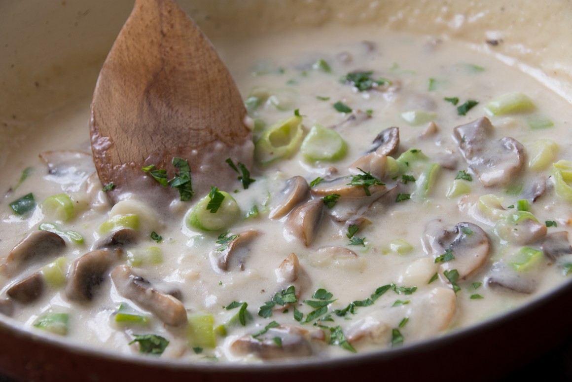 Lauchsauce mit Pilzen