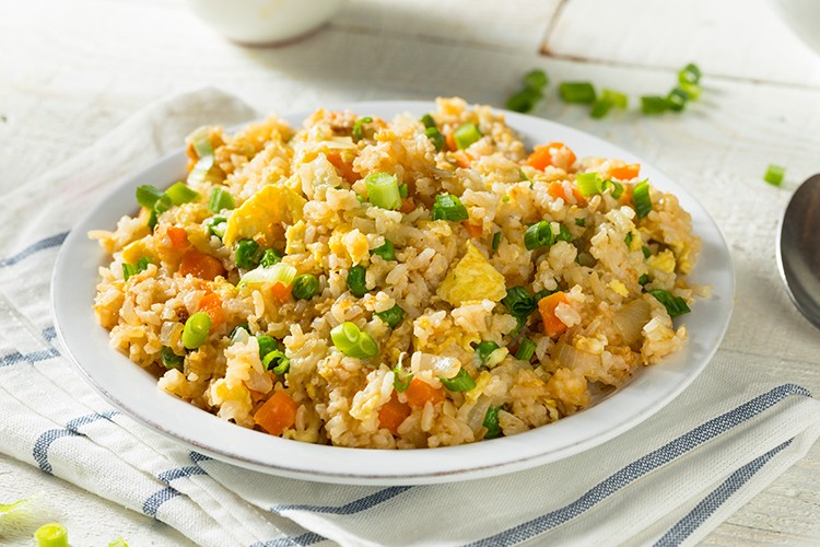 Eier-Curry-Reis mit Gemüse