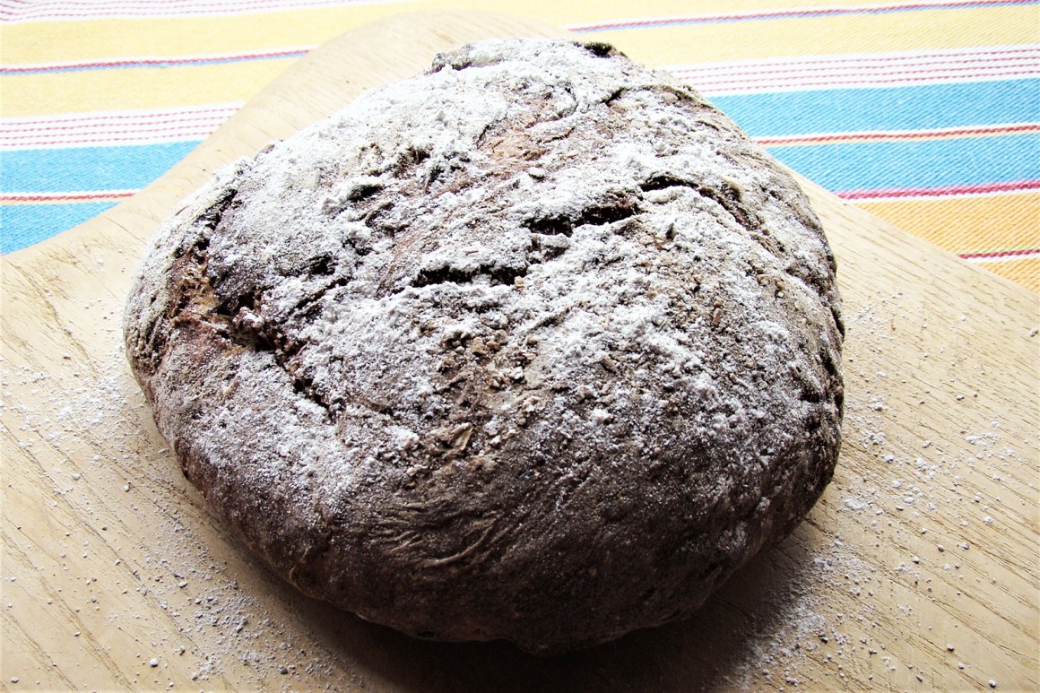 Bauernbrot mit Roggen