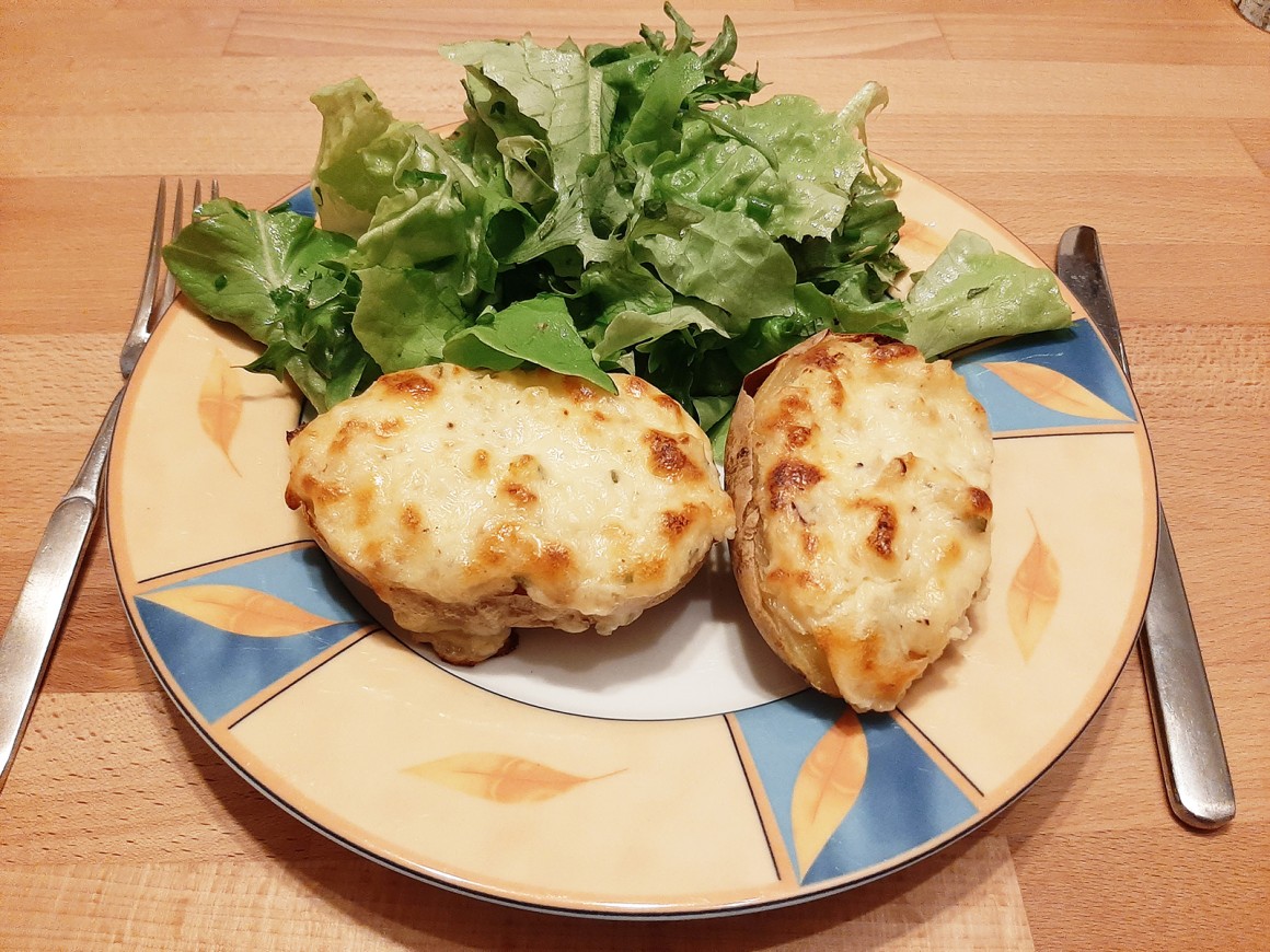 Ofenkartoffeln mit Schmand und Käse