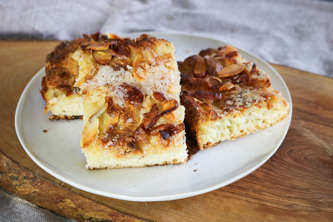Butterkuchen mit Mandeln