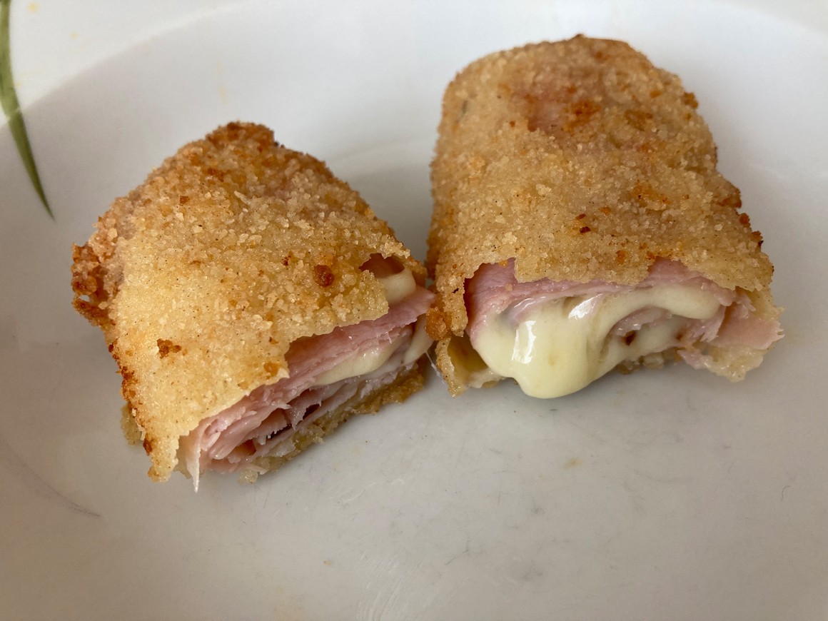 Schinkenröllchen mit Käse