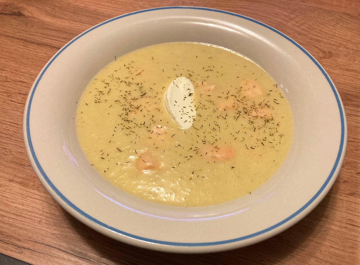 Kartoffelsuppe mit Lachs