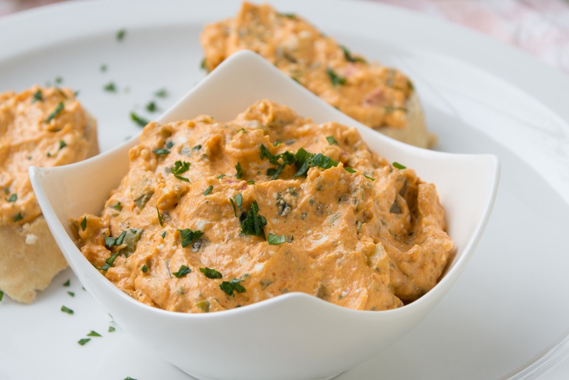 Kräuter-Paprika-Dip - Rezept