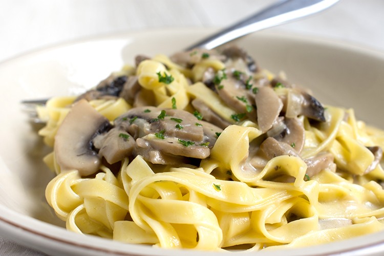 Bandnudeln mit Pilzsauce