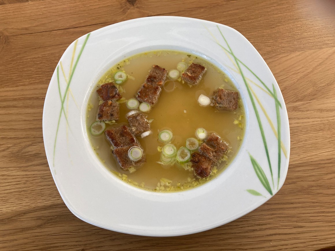 Böhmische Knoblauchsuppe