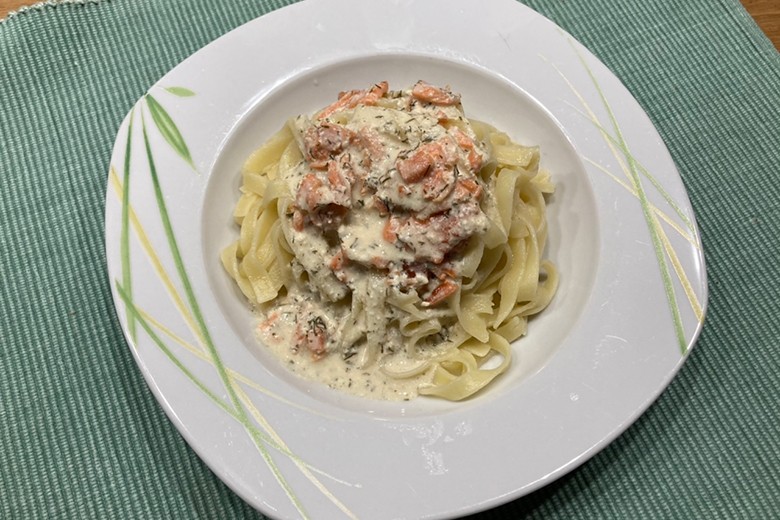 Pasta mit geräuchertem Lachs