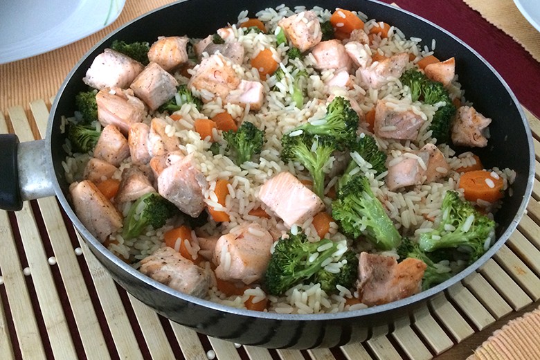 Fischpfanne mit Safranreis