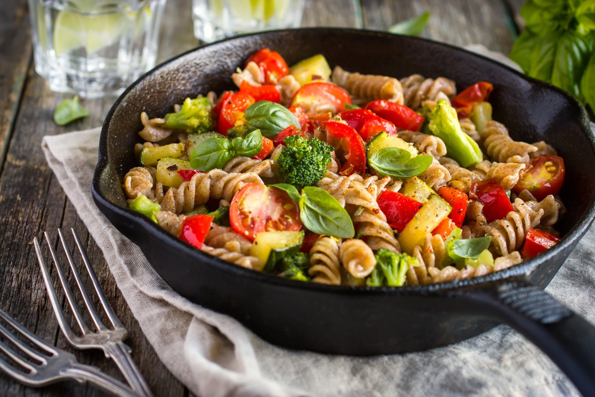 Vollkornnudeln mit Gemüse - Rezept