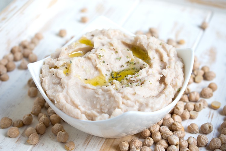 Orientalischer Hummus