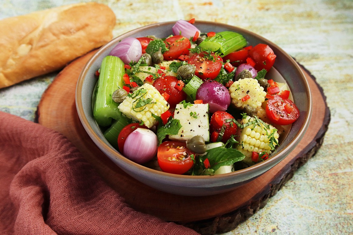Knackiges Gemüse mit Kapernvinaigrette