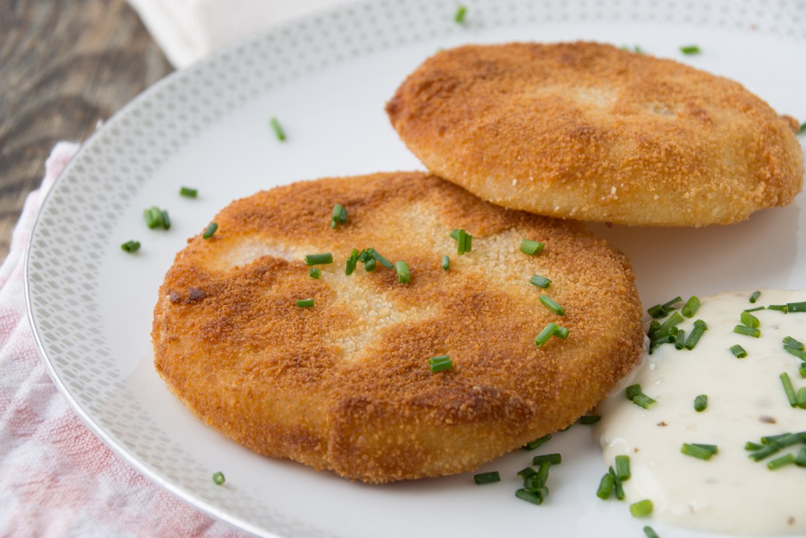 Kohlrabi-Schnitzel mit Kräutersauce
