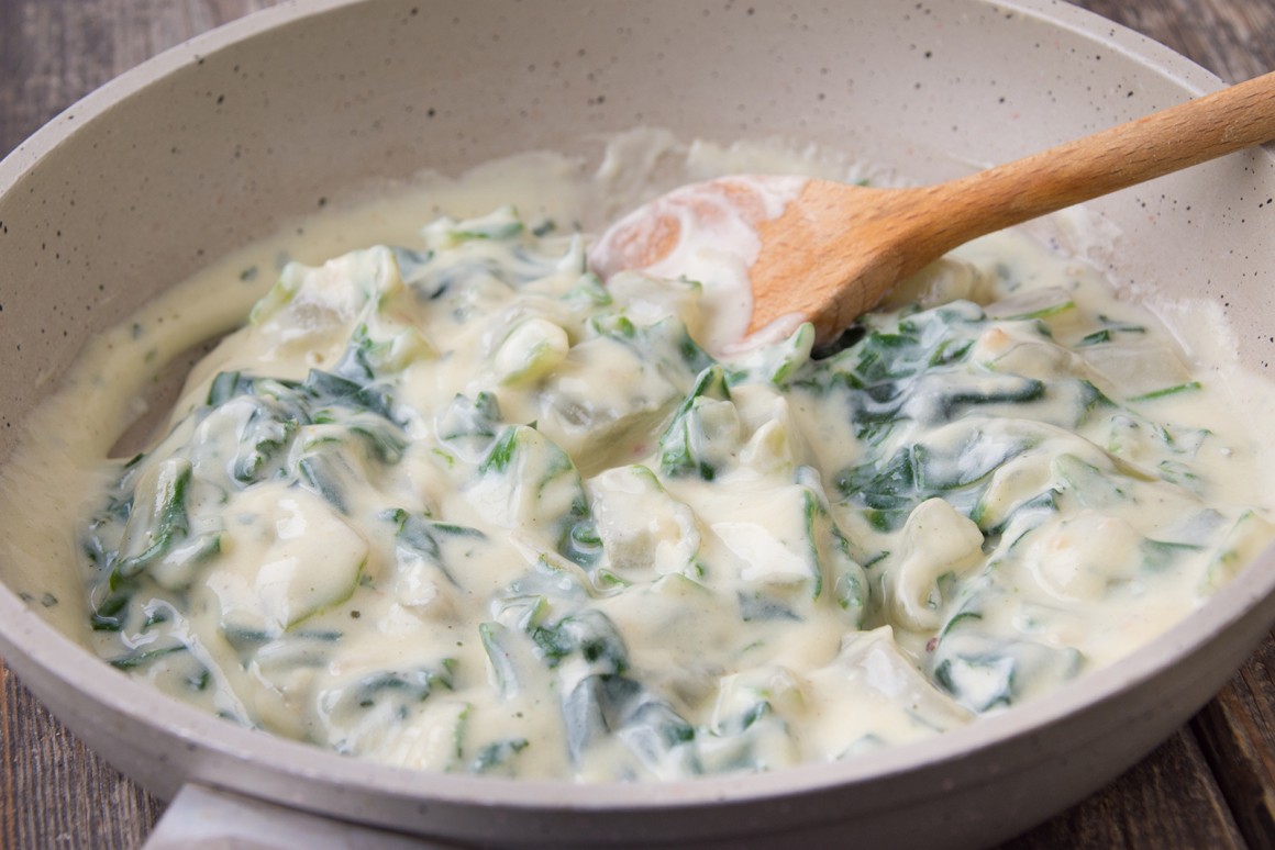 Mangold mit Gorgonzolasauce