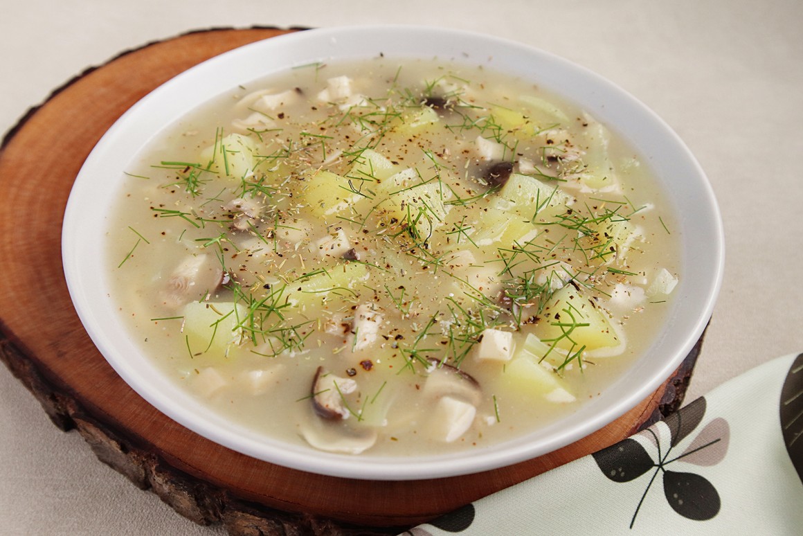 Champignonsuppe mit Kartoffeln