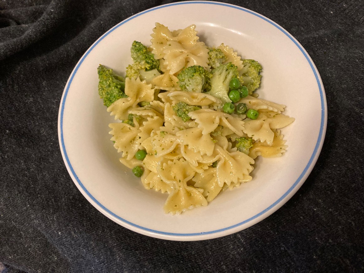 Nudeln mit Brokkoli und Erbsen - Rezept