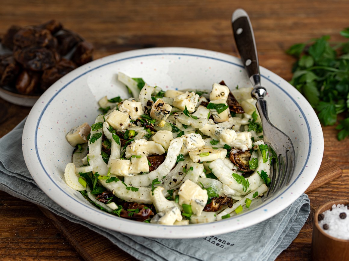 Fenchelsalat mit Datteln - Rezept