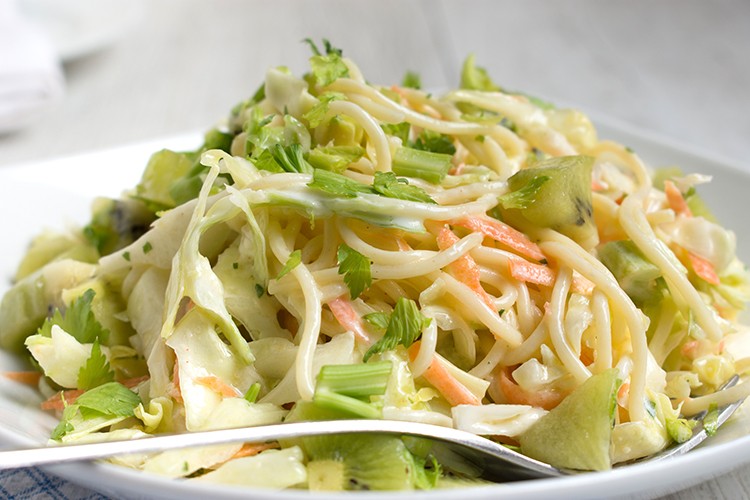 Krautsalat mit Spaghetti