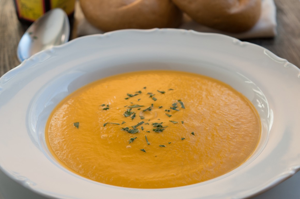 Möhren-Linsen-Suppe