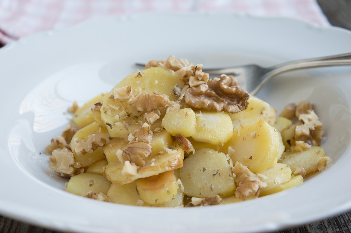 Pastinaken-Nuss-Salat