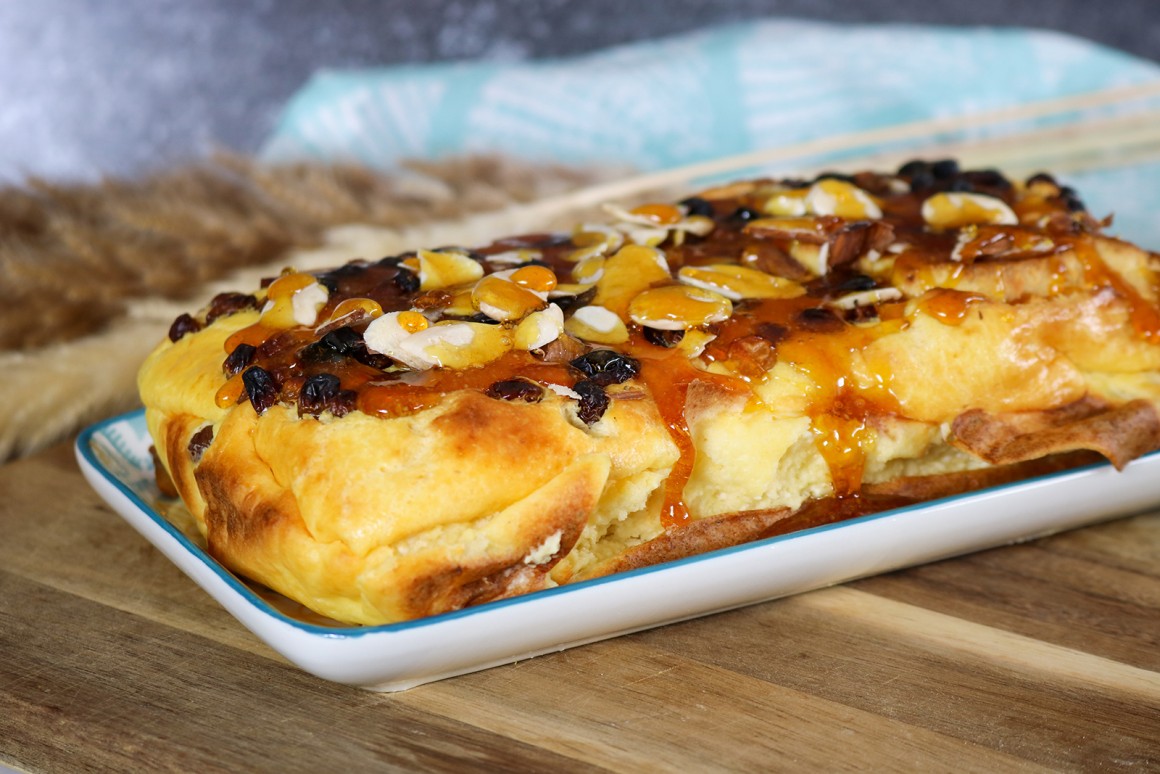 Elegantes Saftiger Kastenkuchen Mit Quark Bild