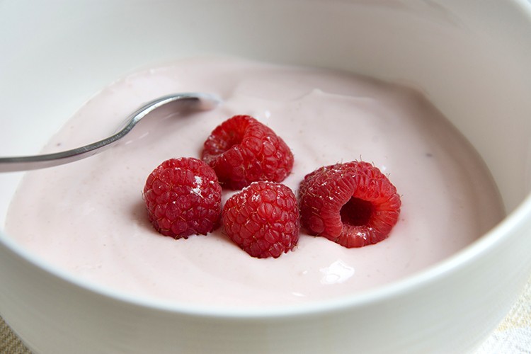 Mousse aus Himbeeren
