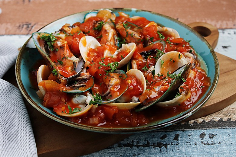 Italienische Muschelsuppe