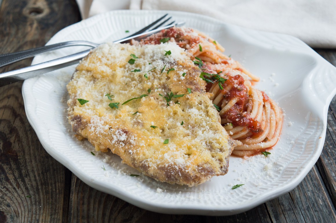 Parmesanschnitzel mit Spaghetti - Rezept