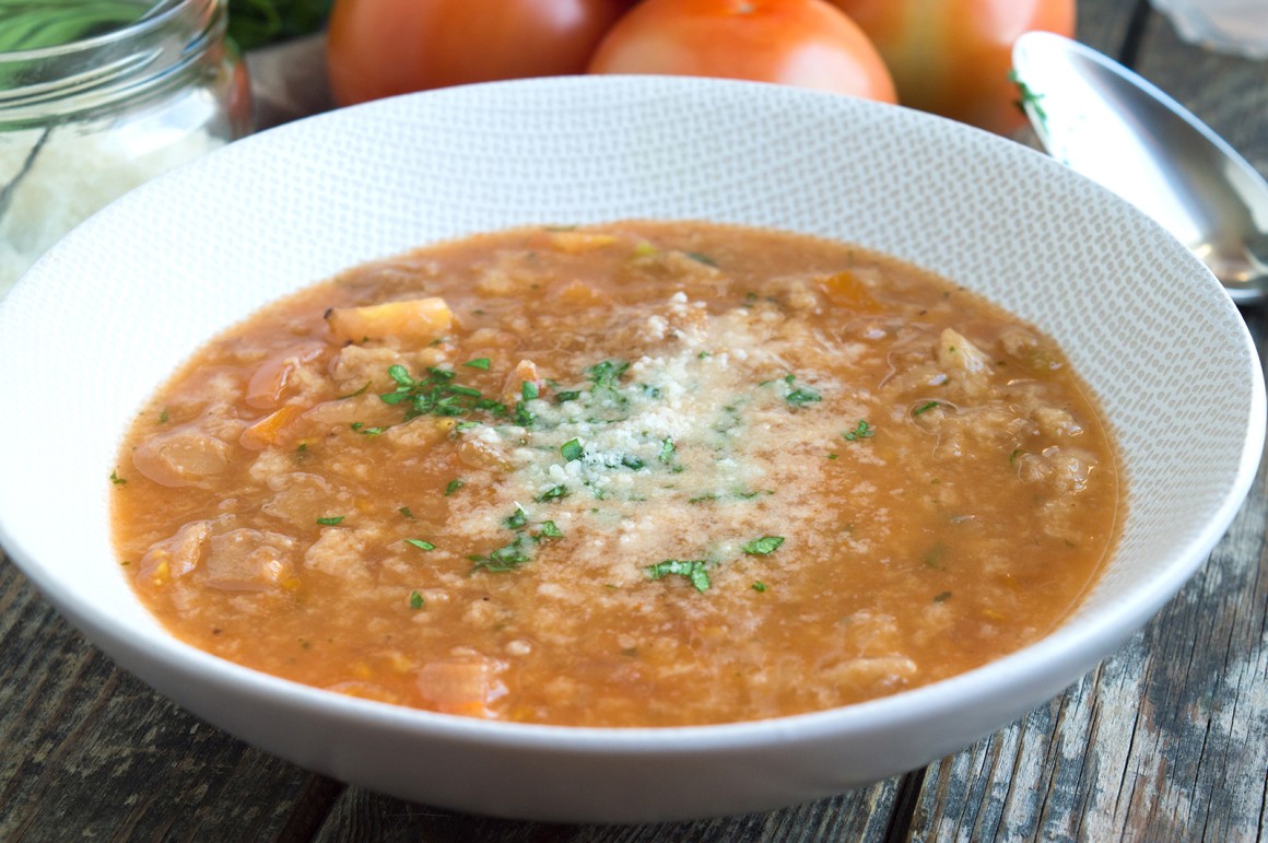 Brotsuppe mit Tomaten - Rezept